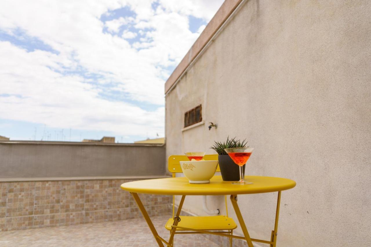 Siracusa Comfy & Central Apartment With Terrace Syracuse Eksteriør bilde